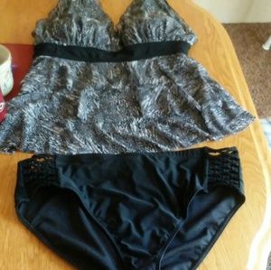 BRAND NEW 2 piece Swimsuit